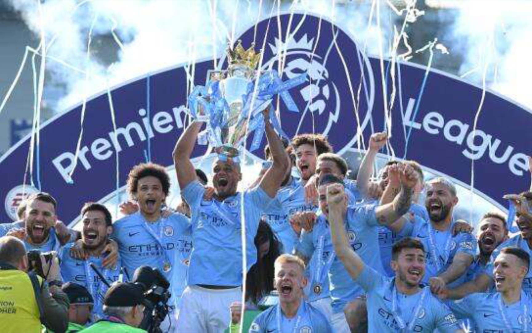 赖某个球员 赖某个球员